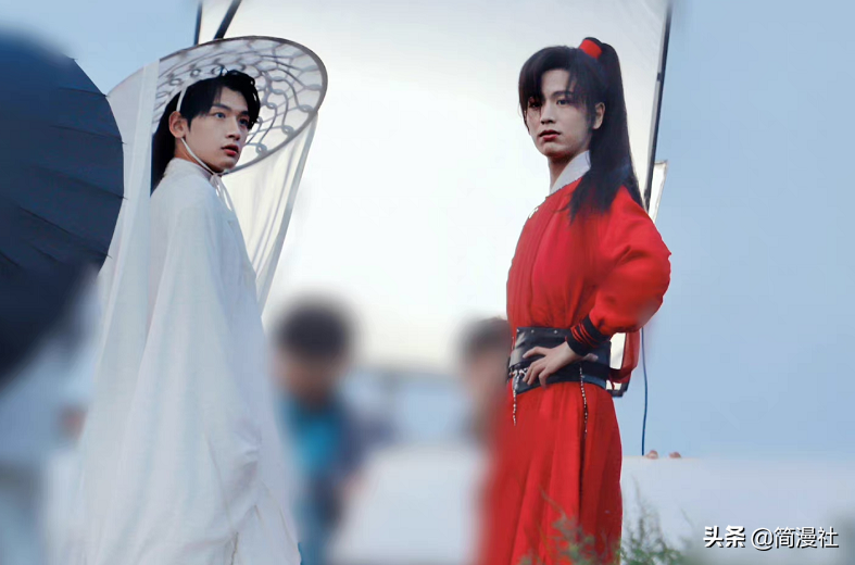 《穿书自救指南》定档9月?小白花变大反派,师尊怕了-国漫岛